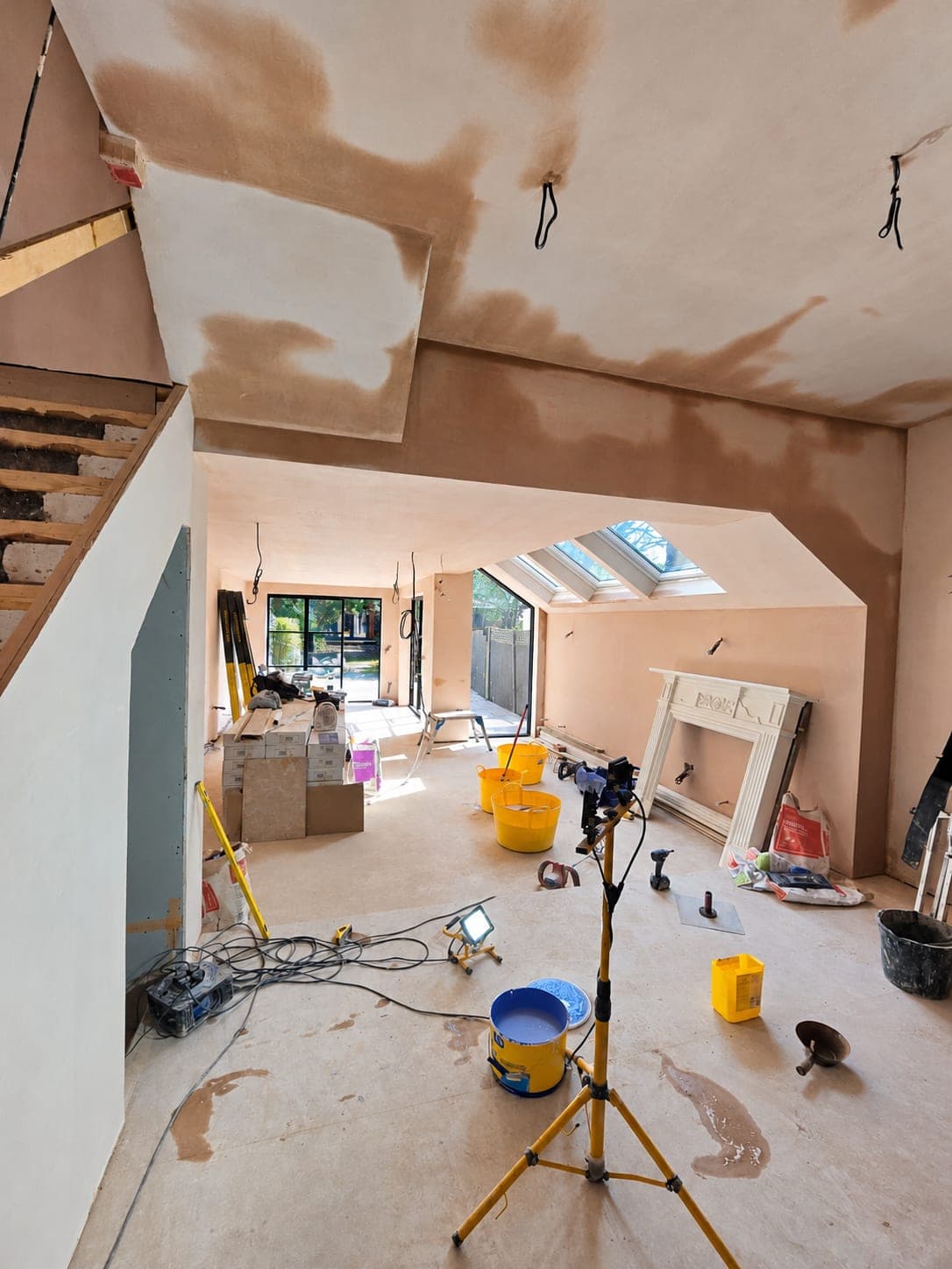 Whole ground floor skimmed out in one visit, London